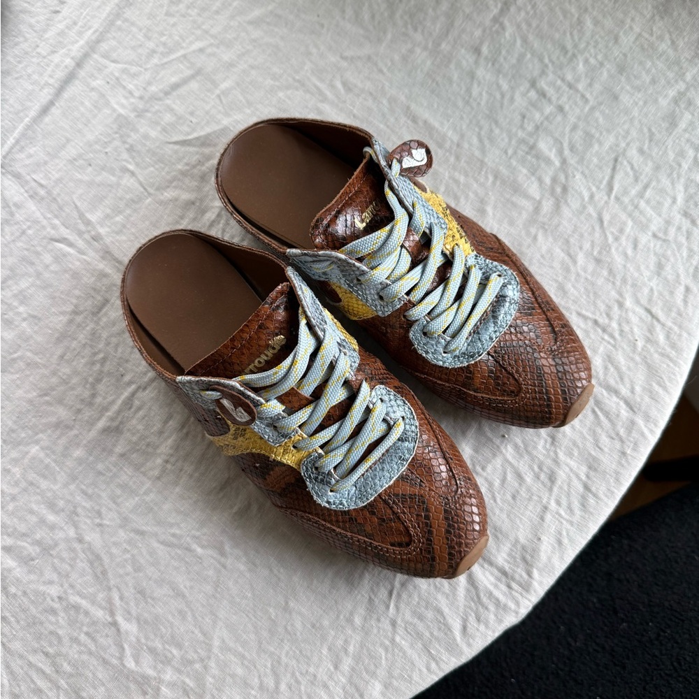 Larroude Stella Mule Sneaker - Picture 5 of 5